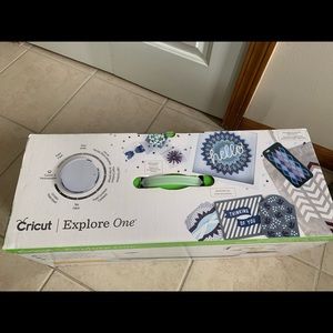 Cricut Explore One.